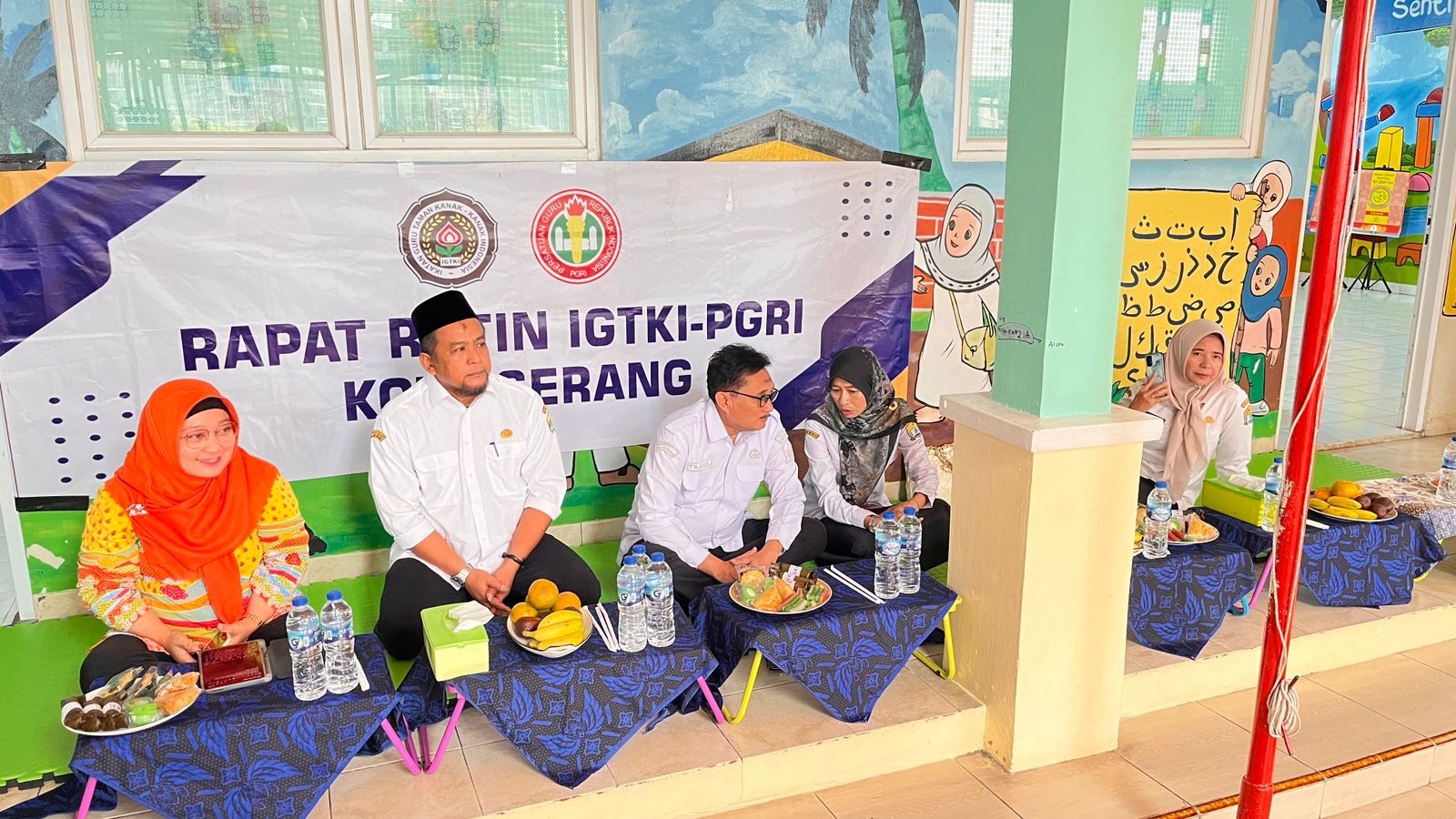 DINDIKBUD KOTA SERANG GELAR RAPAT RUTIN IGTKI-PGRI DAN MONITORING EVALUASI DI TK WIDYA CENDIKIA